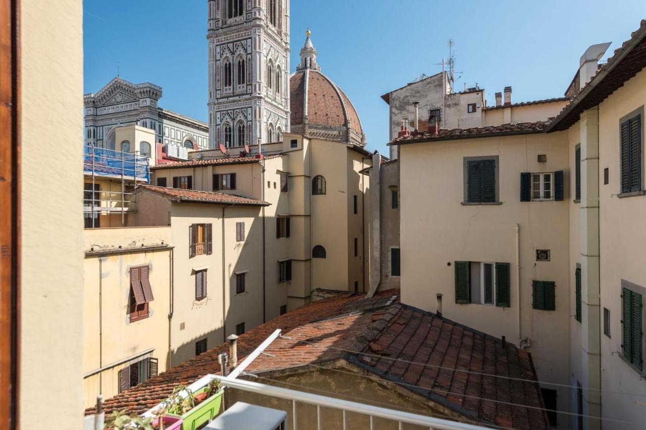 Charming 2Bed Apartment Overlooking Duomo - Hosted By Sweetstay Firenze Kültér fotó