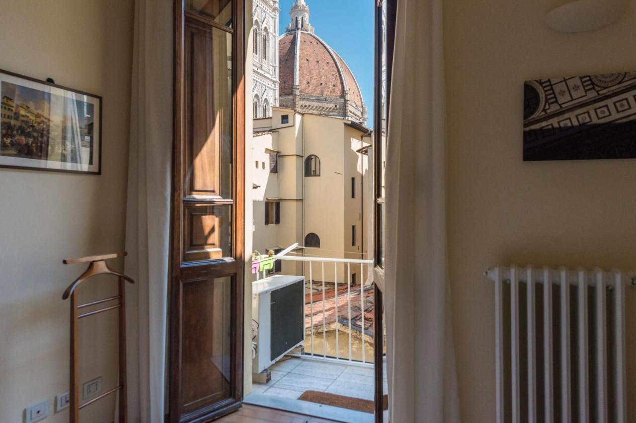 Charming 2Bed Apartment Overlooking Duomo - Hosted By Sweetstay Firenze Kültér fotó
