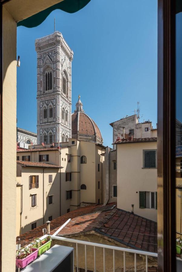 Charming 2Bed Apartment Overlooking Duomo - Hosted By Sweetstay Firenze Kültér fotó