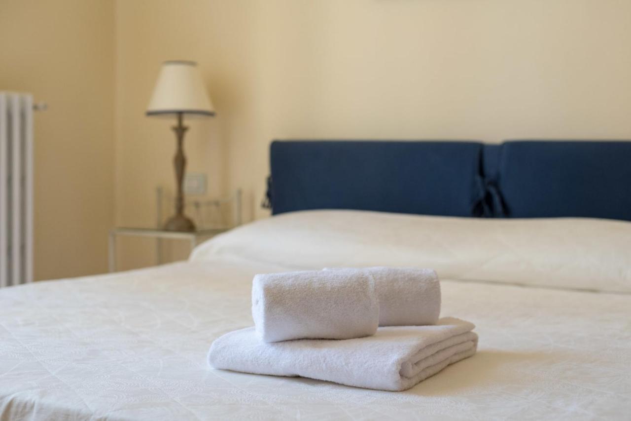 Charming 2Bed Apartment Overlooking Duomo - Hosted By Sweetstay Firenze Kültér fotó