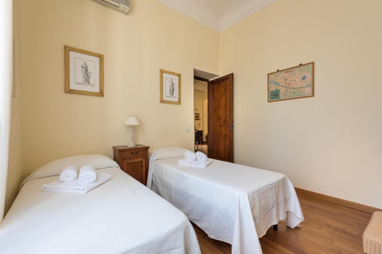 Charming 2Bed Apartment Overlooking Duomo - Hosted By Sweetstay Firenze Kültér fotó