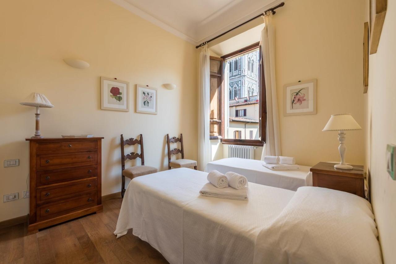 Charming 2Bed Apartment Overlooking Duomo - Hosted By Sweetstay Firenze Kültér fotó